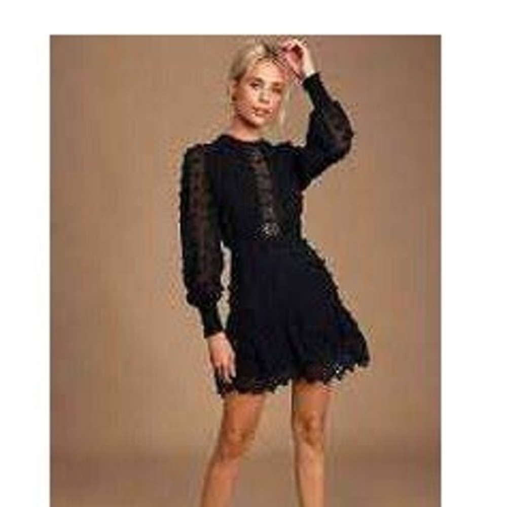 Lulu's Black Long-Sleeve Mini Dress